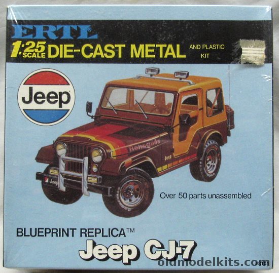 ERTL 1/25 Jeep Renegade With Metal Body - Blueprint Replica, 8101 plastic model kit
